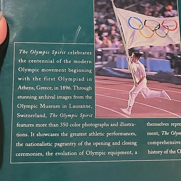 𝅺the Olympic Spirit Coffee, coffee table book, oversized - Picture 3 of 10